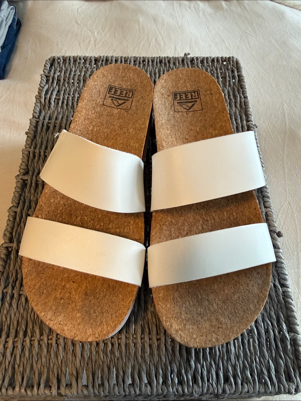 Reef Cushion Vista Hi Sandals